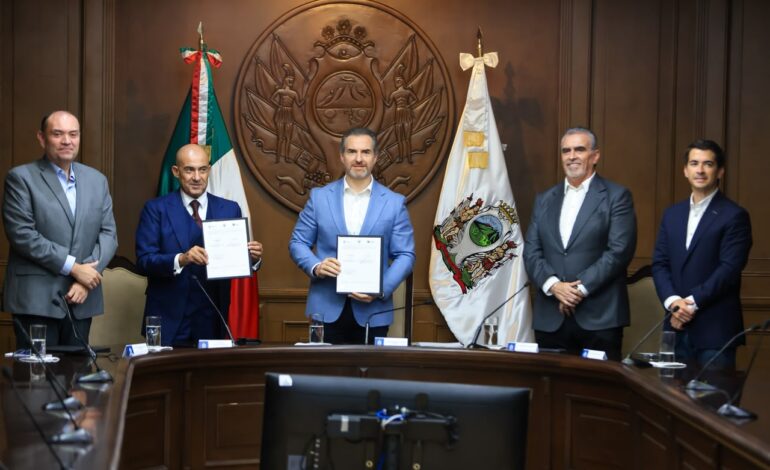 Fortalece Gobierno de Monterrey colaboración con el Colegio de Abogados