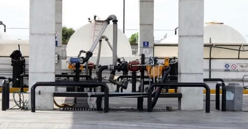 Revienta Semar centro de distribución de huachicol en Altamira; había hasta tanques cisternas