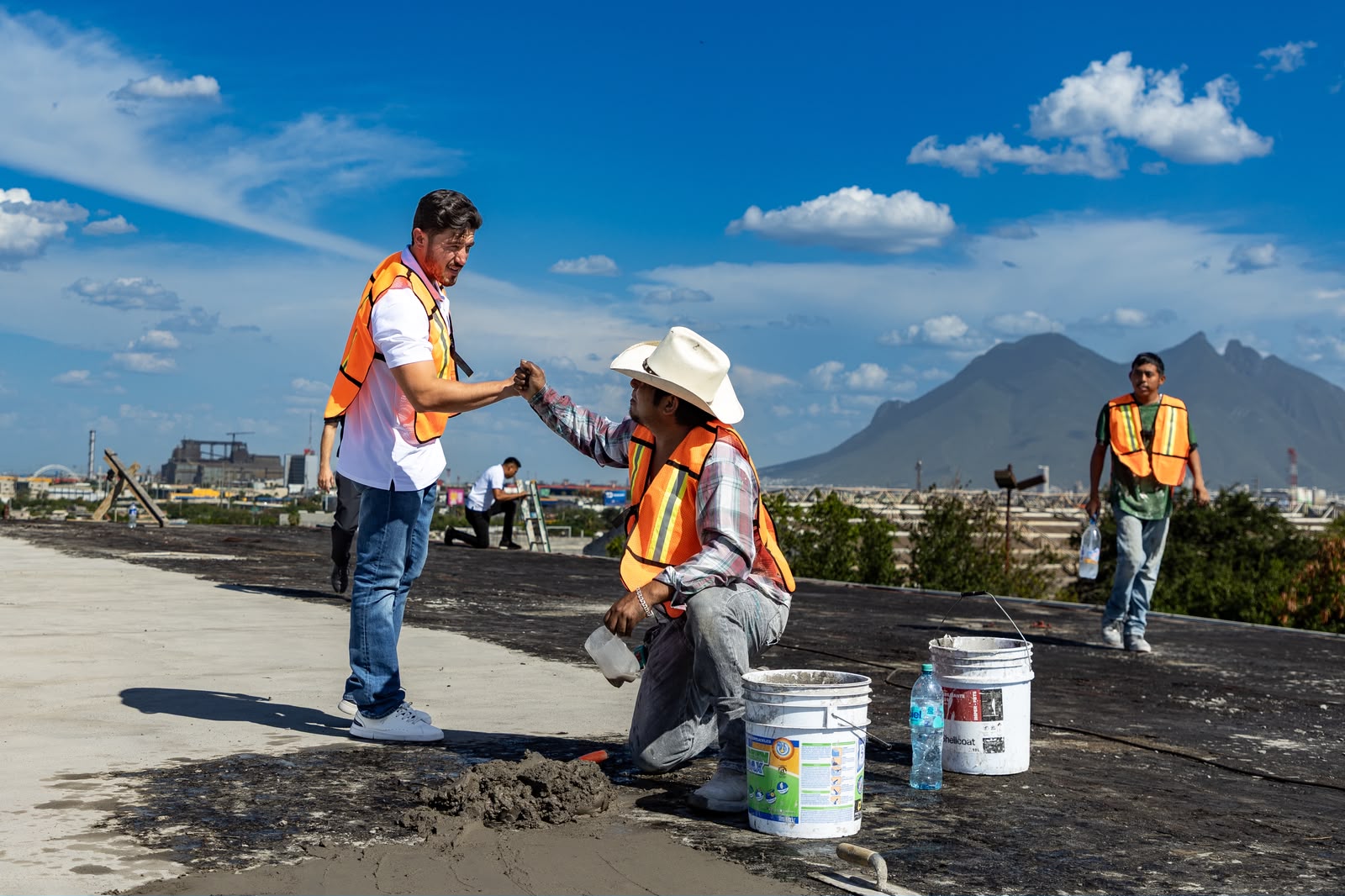 Destina Gobernador 2 mil millones de pesos para infraestructura educativa