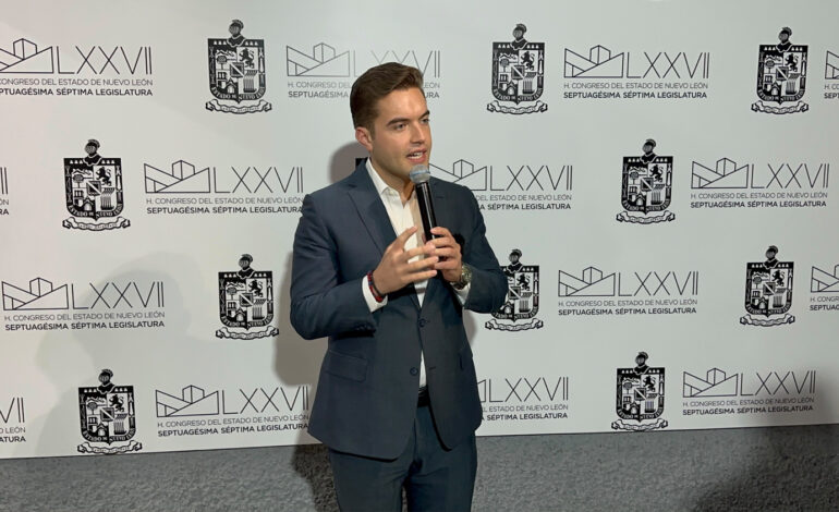 Jesús Elizondo propone a las y los aspirantes de la 4T mesas de debate sobre lo que le duele a NL