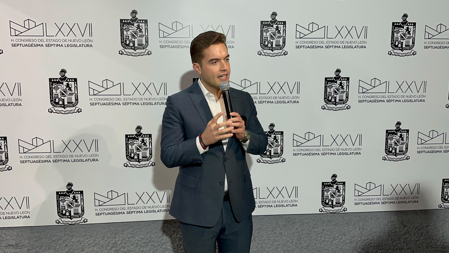Jesús Elizondo propone a las y los aspirantes de la 4T mesas de debate sobre lo que le duele a NL