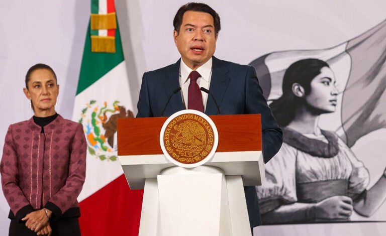 Docentes de México participarán en debate sobre el uso de celulares en aulas