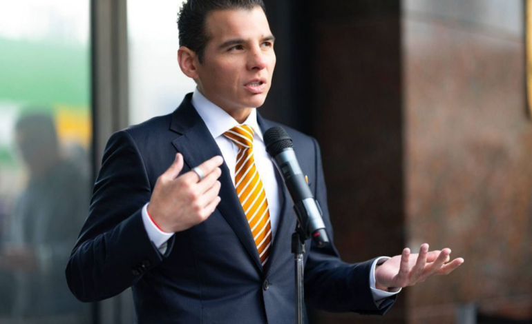 Miguel Flores llama a legisladores a recapacitar y dialogar para sacar adelante el presupuesto