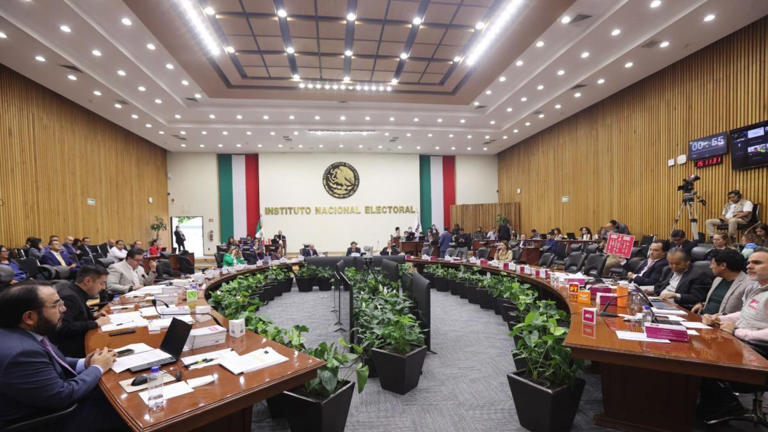 Partidos políticos se repartirán una bolsa total de 10 mil 842.6 millones de pesos para el 2027