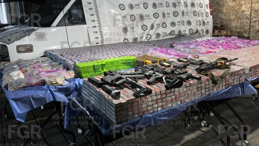 Trasladaba bajo un caballo, 11 armas de fuego y casi 188 mil cartuchos hábiles