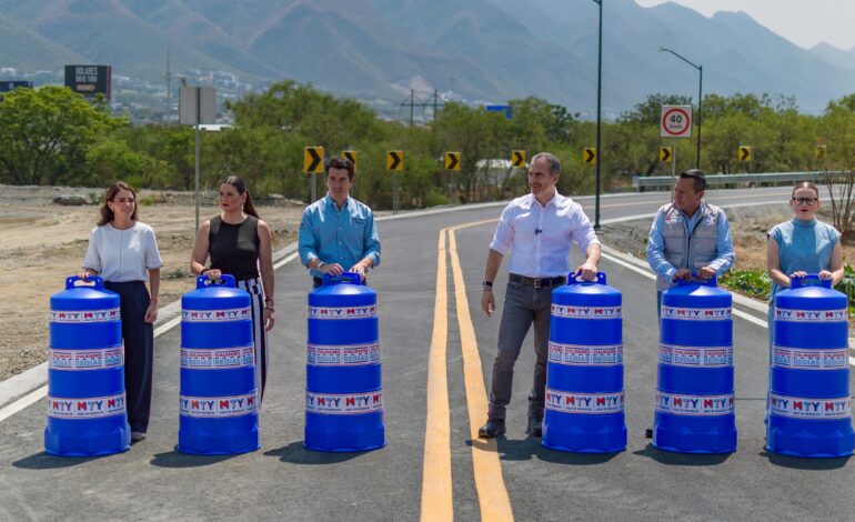 Entrega Monterrey segunda parte de obras del Circuito Vial Huajuco