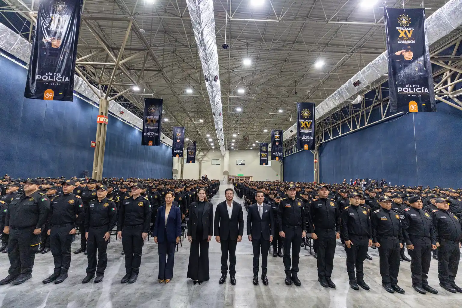 Entrega Estado reconocimiento y ascensos a oficiales de Fuerza Civil NL