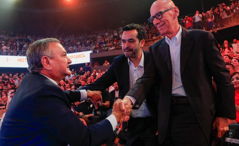 Consolida Héctor García su liderazgo en Segundo Informe