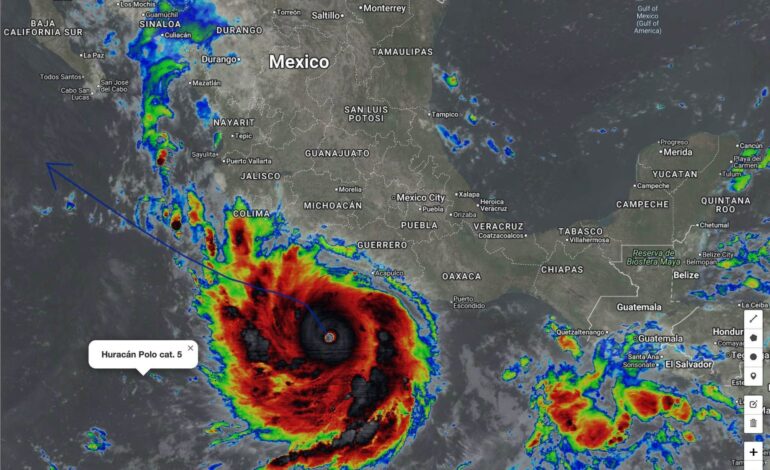 Huracán Polo se convierte en categoría 5; estados del pacífico en alerta