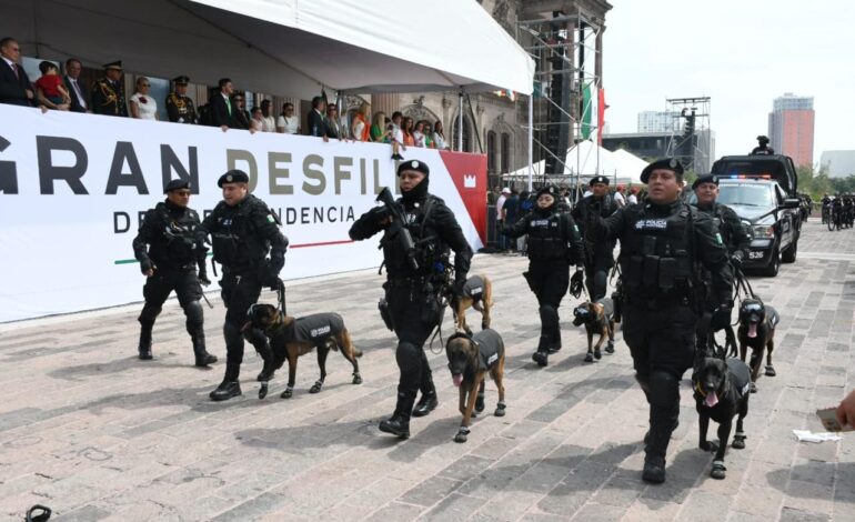 Participa Monterrey con 300 elementos en desfile de Independencia