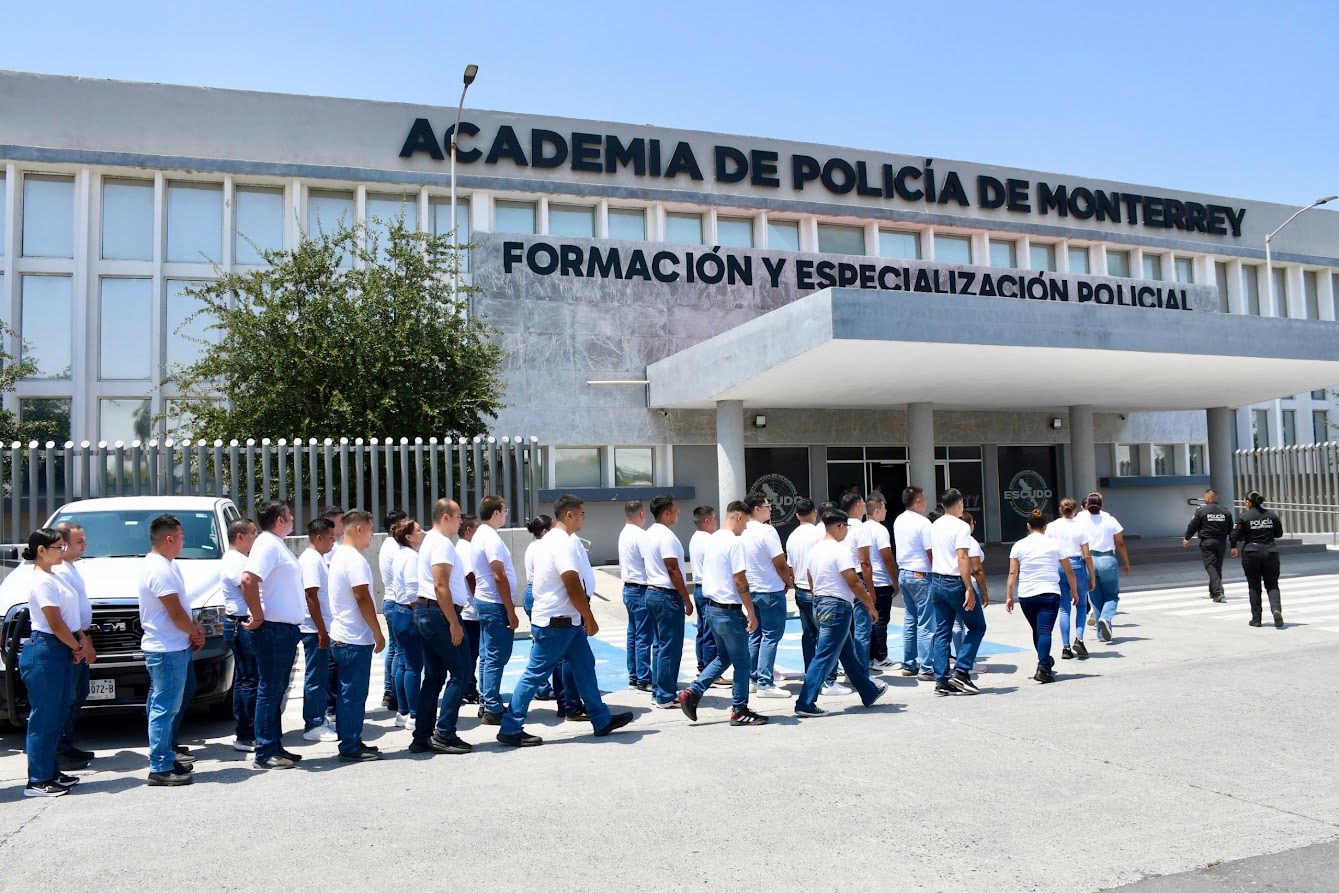 Ingresan 41 nuevos cadetes a la Academia de Policía de Monterrey