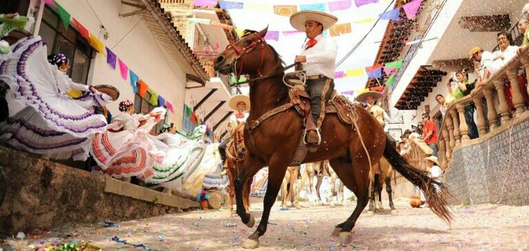 Conmemora Cámara de Diputados el Día Nacional del Charro en sesión solemne