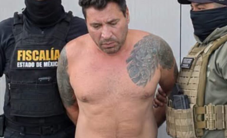 Capturan a asesinos de familia de Atizapán: Autor material era socio de músico