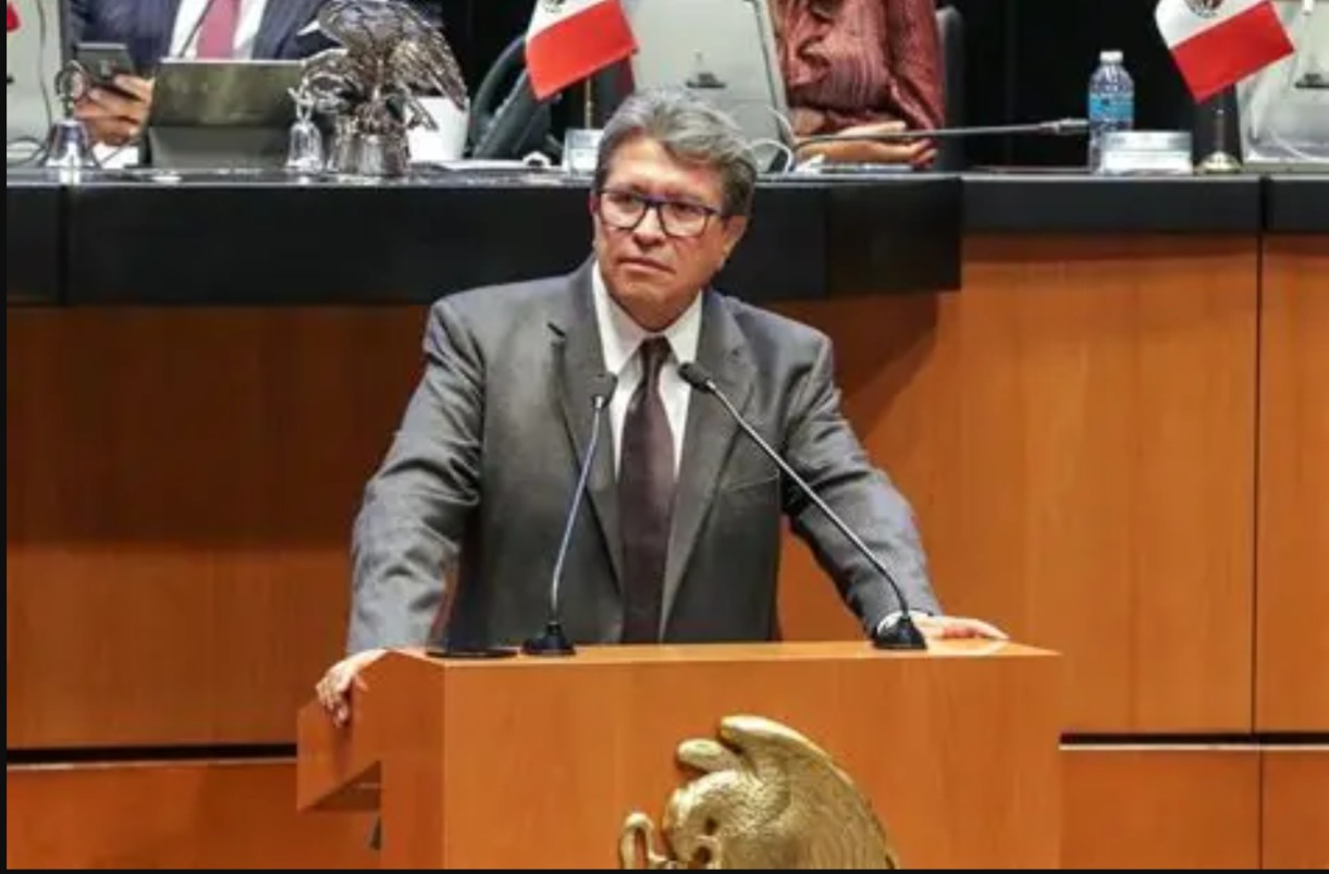 Iniciativa de doble nacionalidad no tiene una dedicatoria: diputado Ricardo Monreal