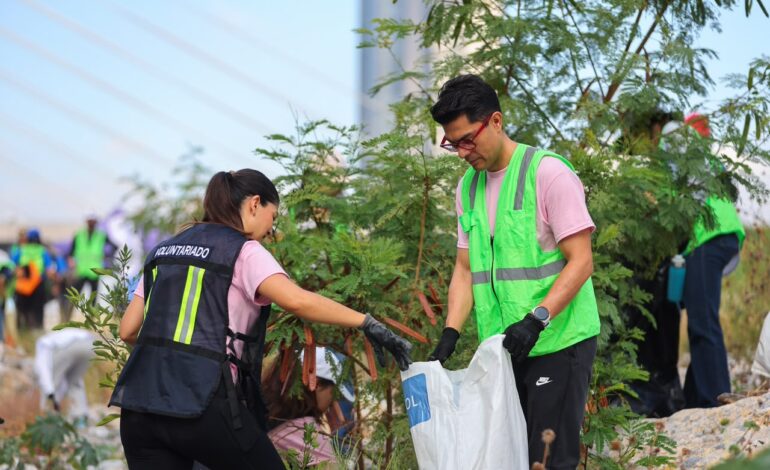 Impulsa San Pedro acciones de cuidado ambiental con jornada de reciclaje y limpieza del Río Santa Catarina