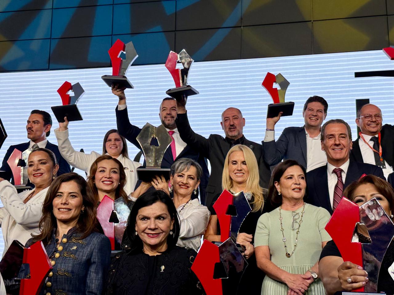 Recibe San Pedro Premio a las Mejores Prácticas de Gobiernos Locales 2026 por innovación policial