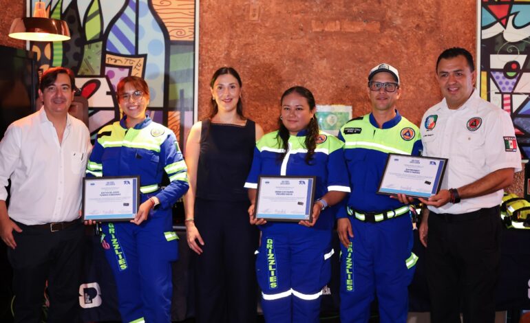Distingue San Pedro a personal de Protección Civil 911 por su compromiso con la ciudadanía