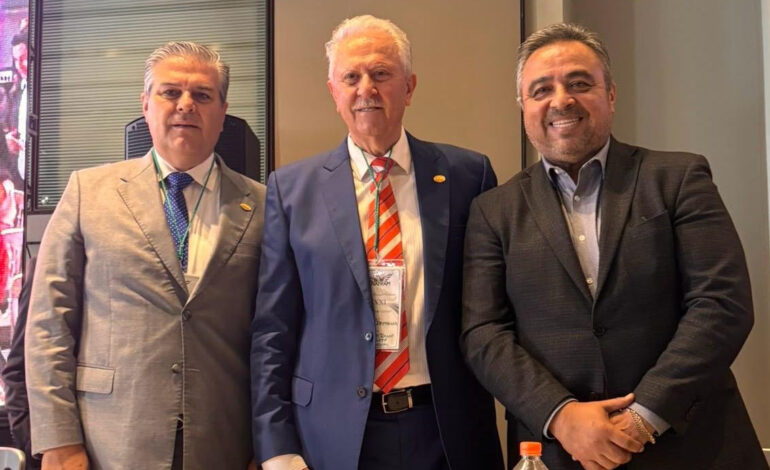 Insiste Víctor Pérez en mejorar condiciones de seguridad para transportistas