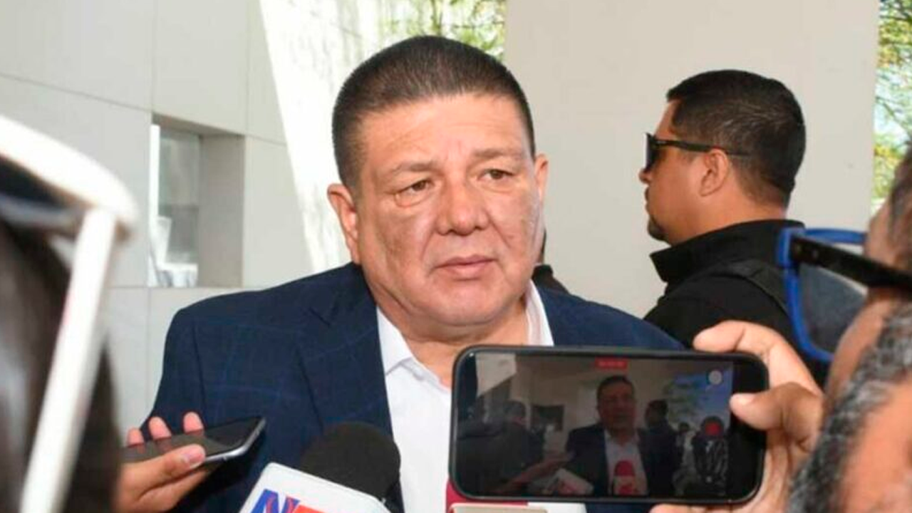 Dictan prisión preventiva oficiosa al ex fiscal Chihuahua