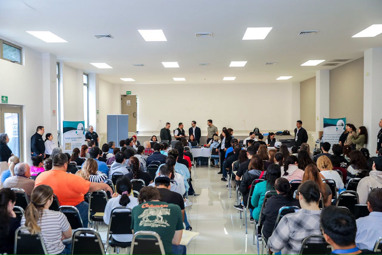 Llega brigada del SAT a Santiago