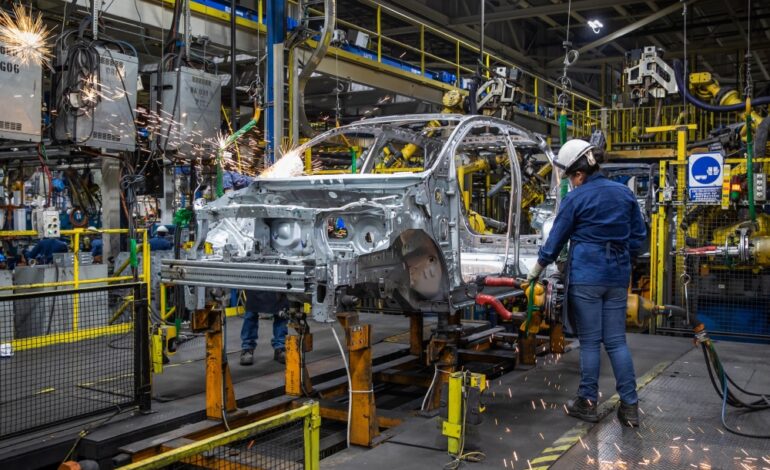 Crecen 10.3 por ciento exportaciones de vehículos ligeros fabricados en Nuevo León