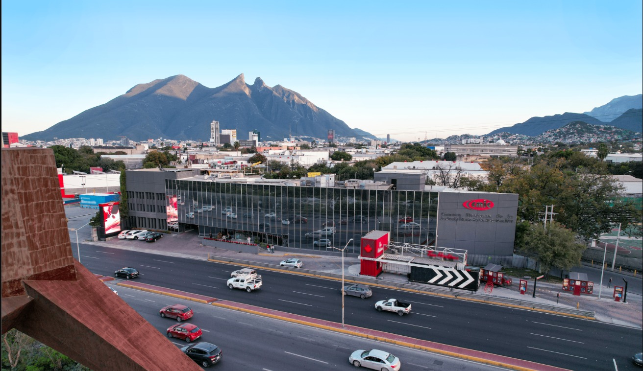 Inversión privada mantiene a Nuevo León en la cima de la construcción por 42 meses consecutivos