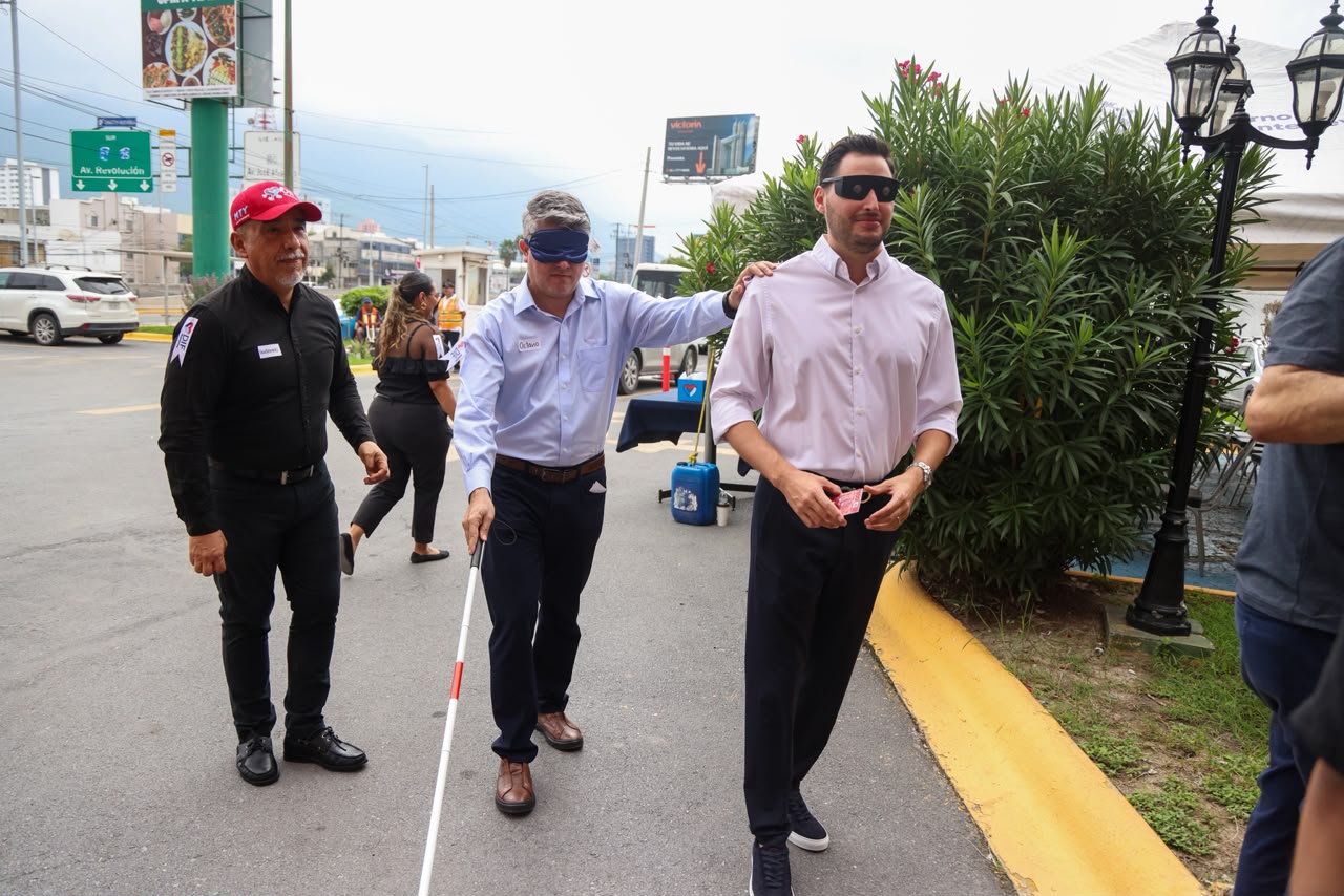 Promueve DIF Monterrey la empatía y la inclusión con la “Experiencia Oscura 2026”