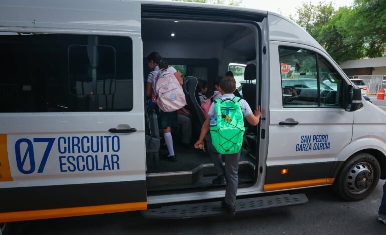Amplía San Pedro su red de Circuitos Escolares con nueva ruta al Colegio Irlandés