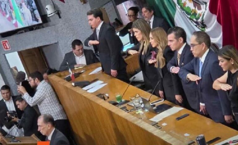 Samuel envió al Mike en su representación, pero sin informe…