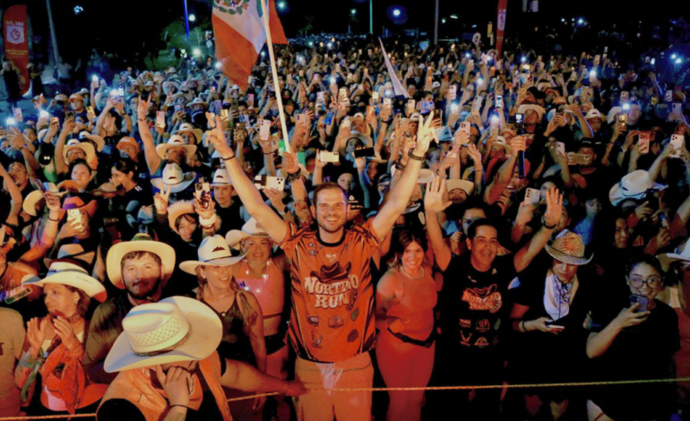 Corren más de 8 mil al ritmo de la música norteña