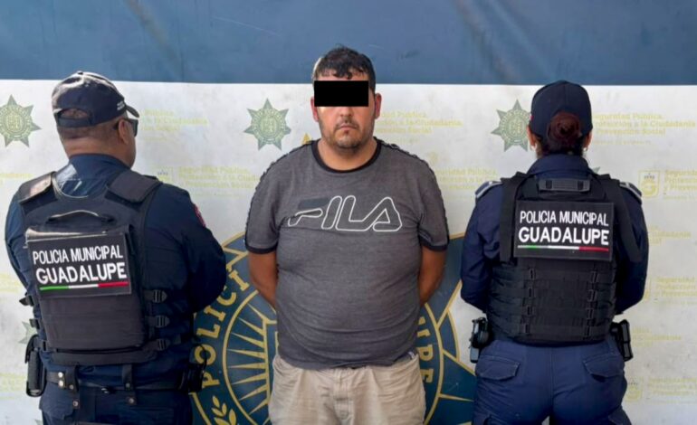Vecinos le «ponen dedo» a malandrillo; le encuentran 40 dosis de mota y cristal