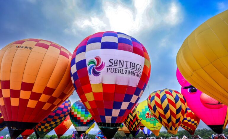 Disfrutan cientos de niñas y niños de una mañana especial en la décima edición de Cielo Mágico