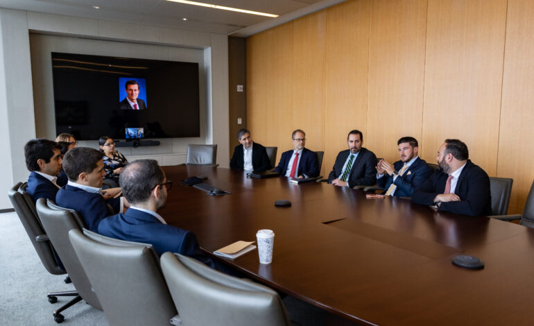 Samuel García promociona cartera de proyectos de Nuevo León ante gigantes financieros de Wall Street