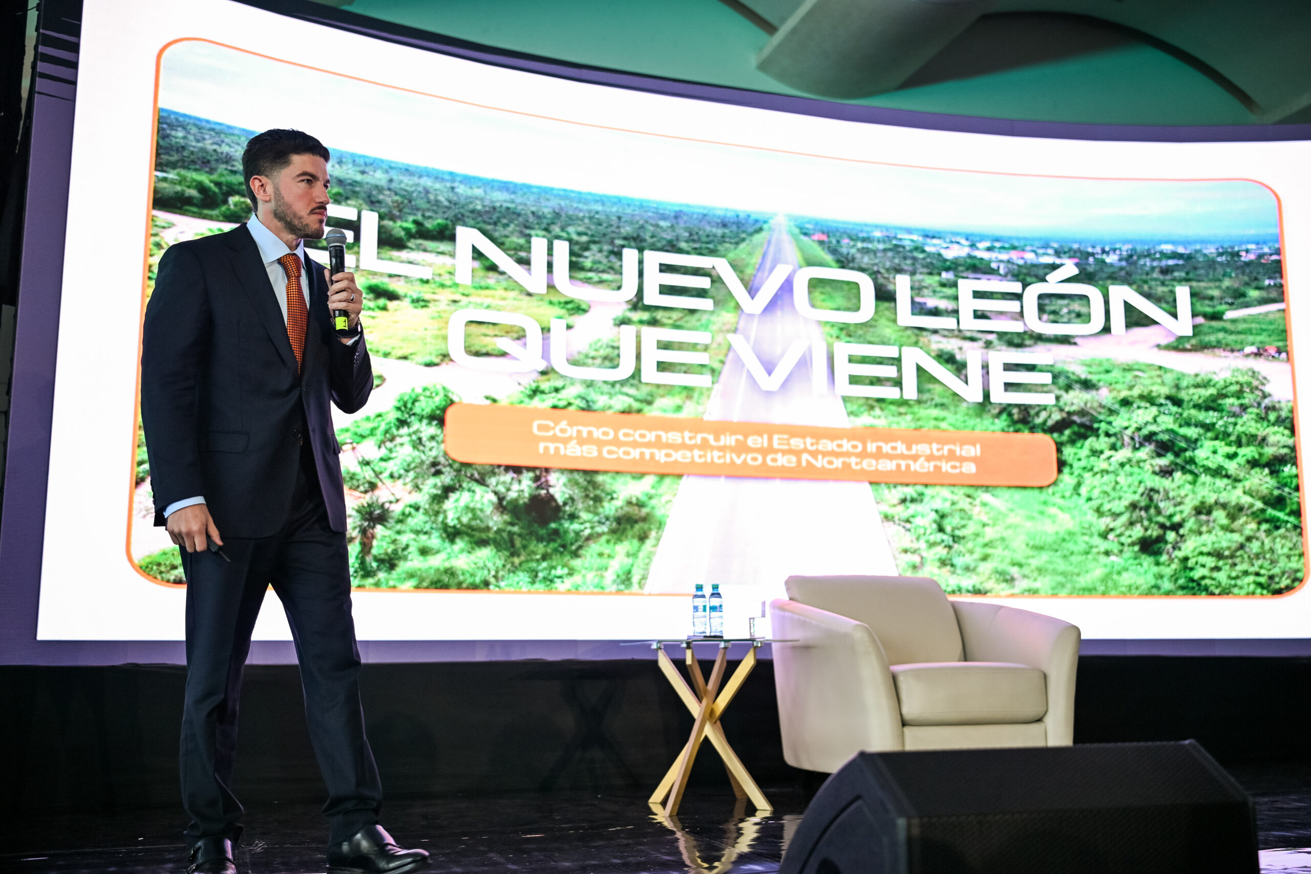 Cruces en 20 minutos y más inversión: apuesta NL por liderazgo industrial en Norteamérica