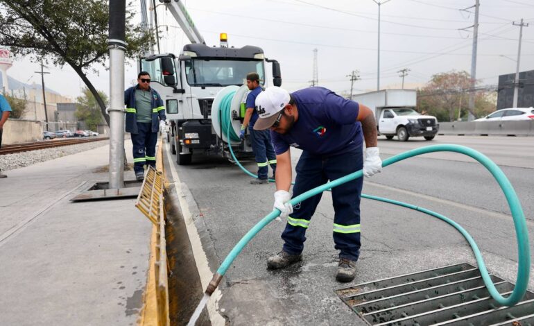 Refuerza San Pedro limpieza y desazolve de pluviales ante pronóstico de lluvias