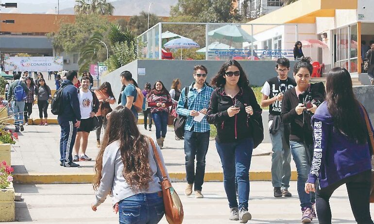 Tiene Nuevo León la tasa de analfabetismo más baja del país